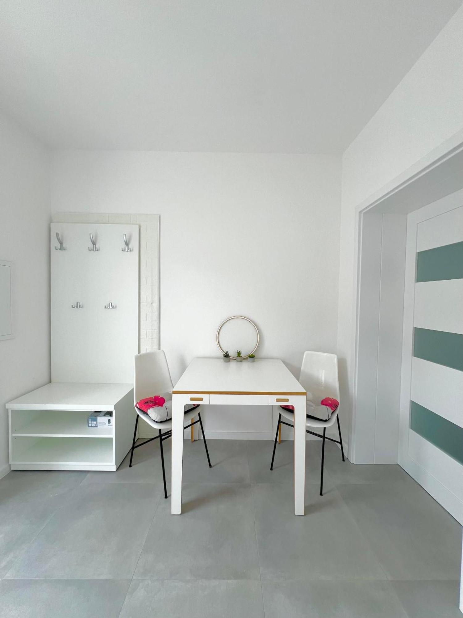 2 Moderne Apartmany 19 A 95 V Sukromi V Centre Mesta Turcianske Teplice Bagian luar foto